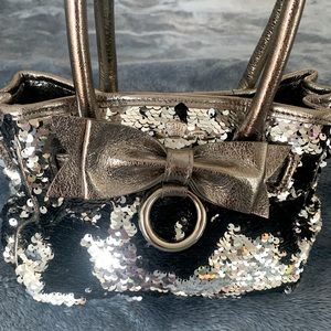 My Flat in London handbag